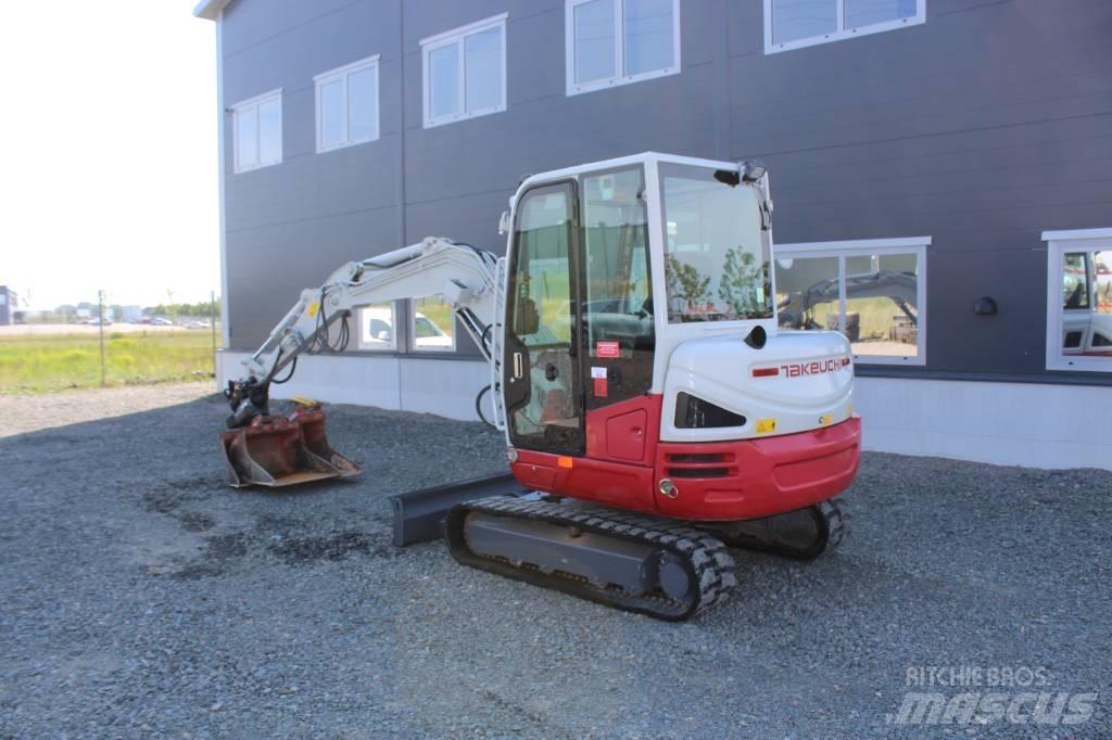 Takeuchi TB 240 Mini kotrók < 7t