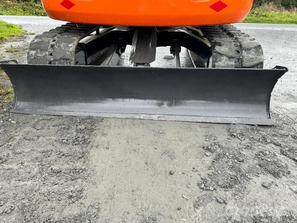 Hitachi ZX 85 US B Közepes (midi) kotrók 7 t - 12 t