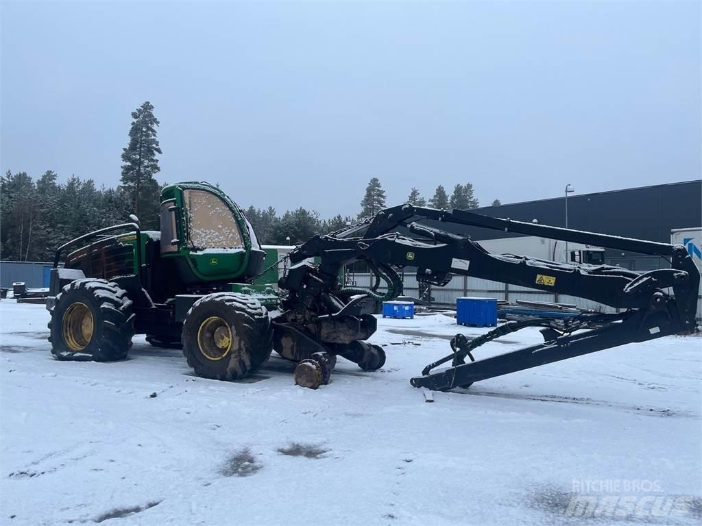 John Deere 1470G Betakarítók