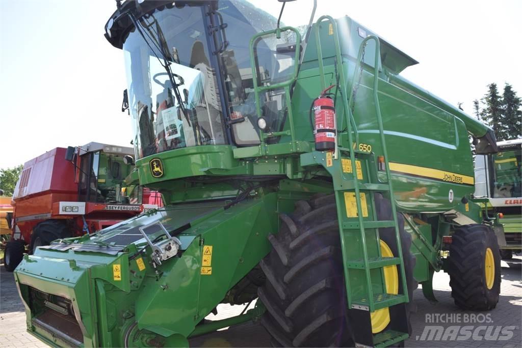 John Deere W 650 Kombájnok