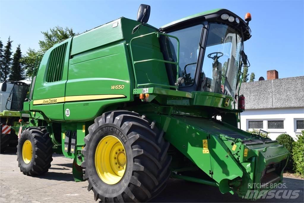 John Deere W 650 Kombájnok