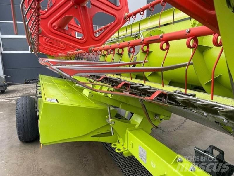 CLAAS Tucano 450 Kombájnok