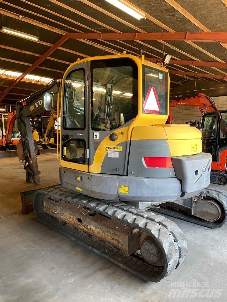 Volvo ECR88 Közepes (midi) kotrók 7 t - 12 t