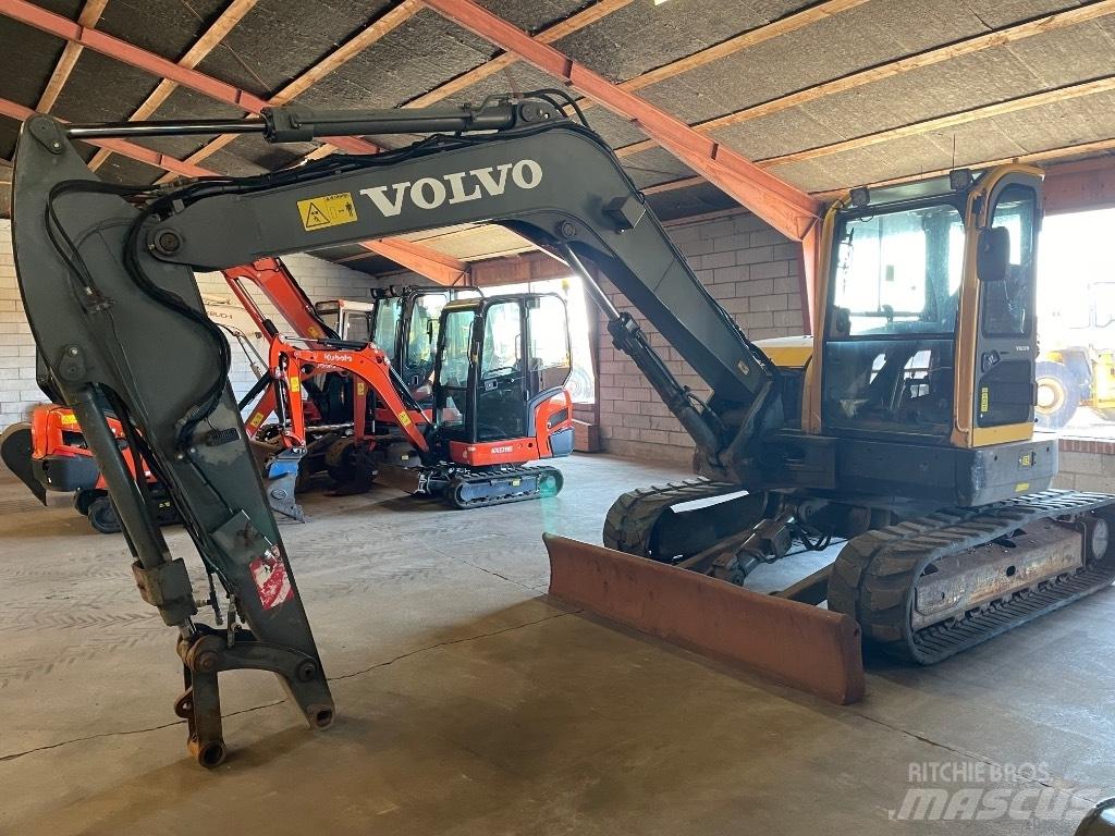 Volvo ECR88 Közepes (midi) kotrók 7 t - 12 t