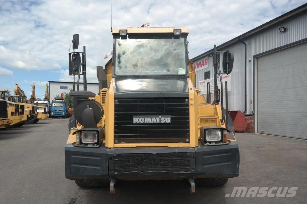 Komatsu HM 300-2 Csuklósdömperek