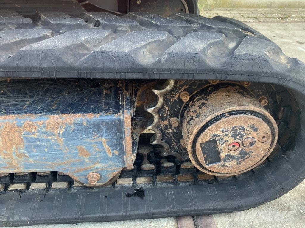 Kubota KX 030-4 Mini kotrók < 7t