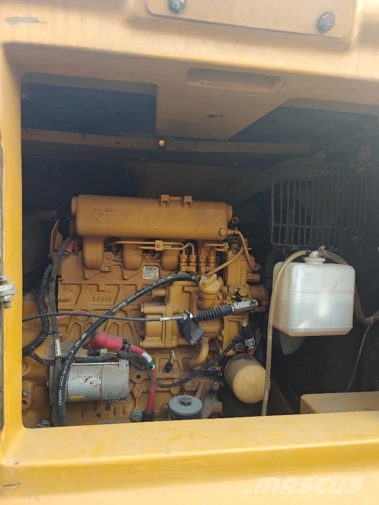CAT 307.5 Mini kotrók < 7t