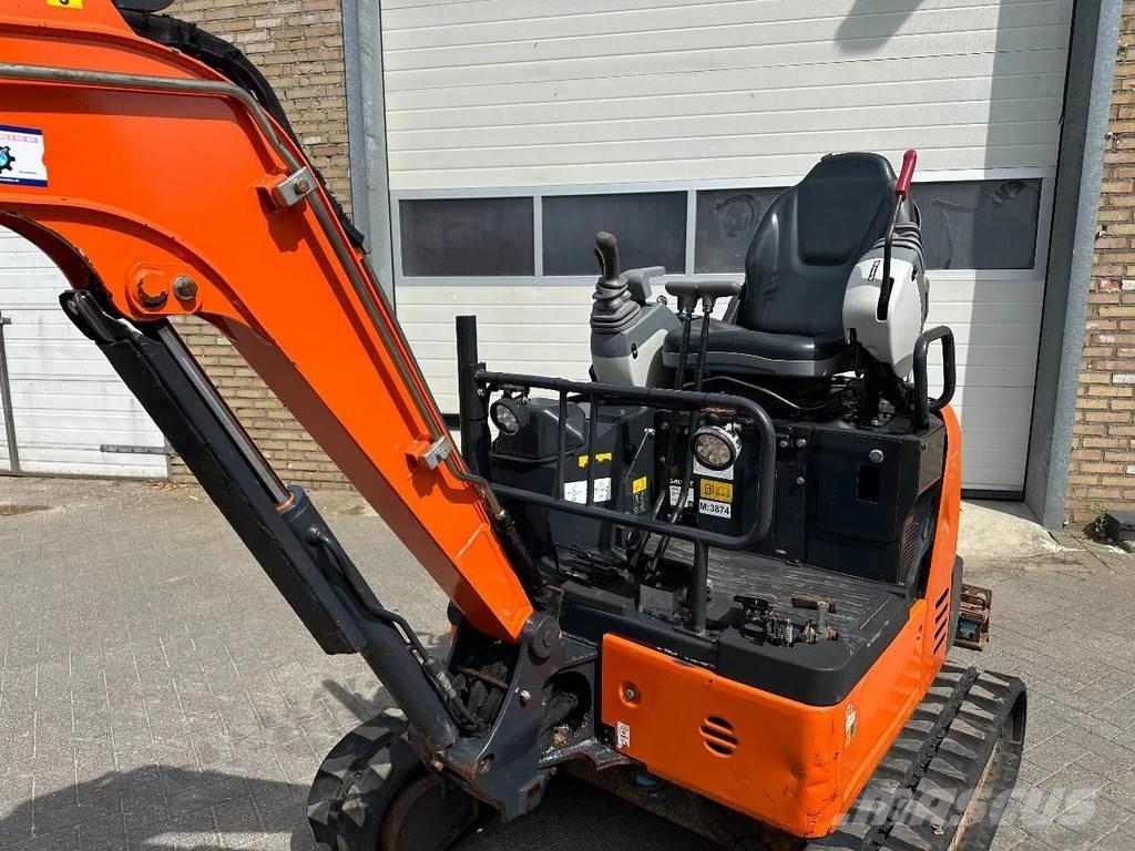 Hitachi ZX19U-6 YR Mini kotrók < 7t