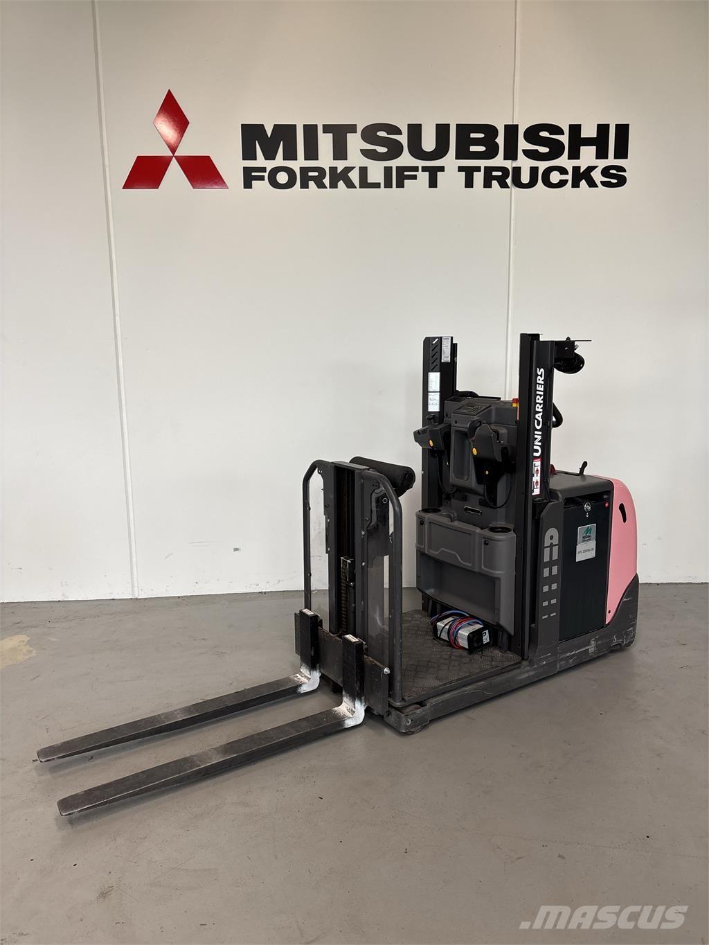 UniCarriers EPL100 Komissiózó alacsony emelésű targonca