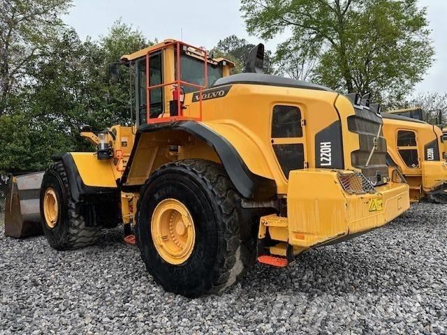 Volvo L 220 H Gumikerekes homlokrakodók