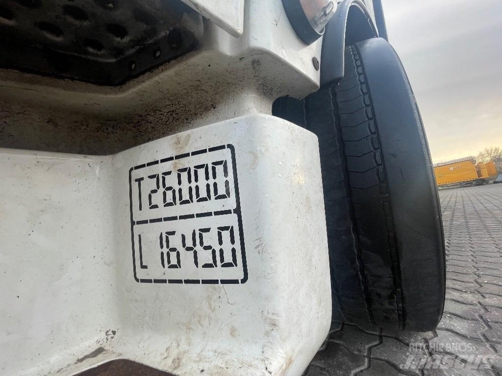 MAN 26.480 Járműszállítók