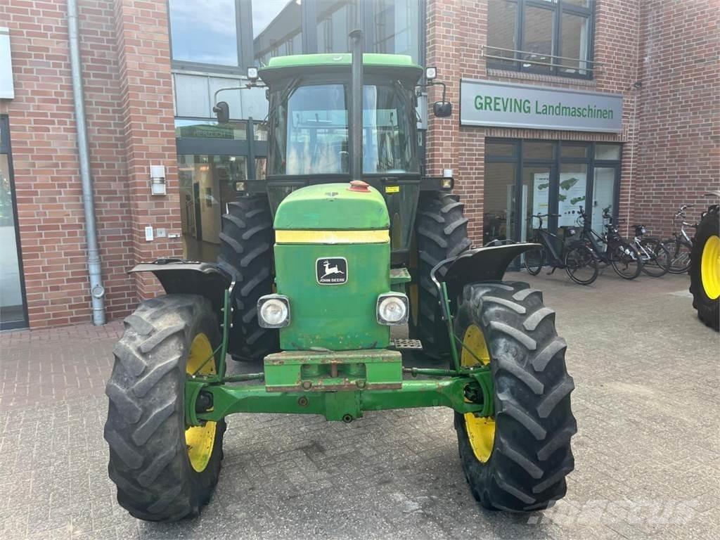 John Deere 3040 Traktorok