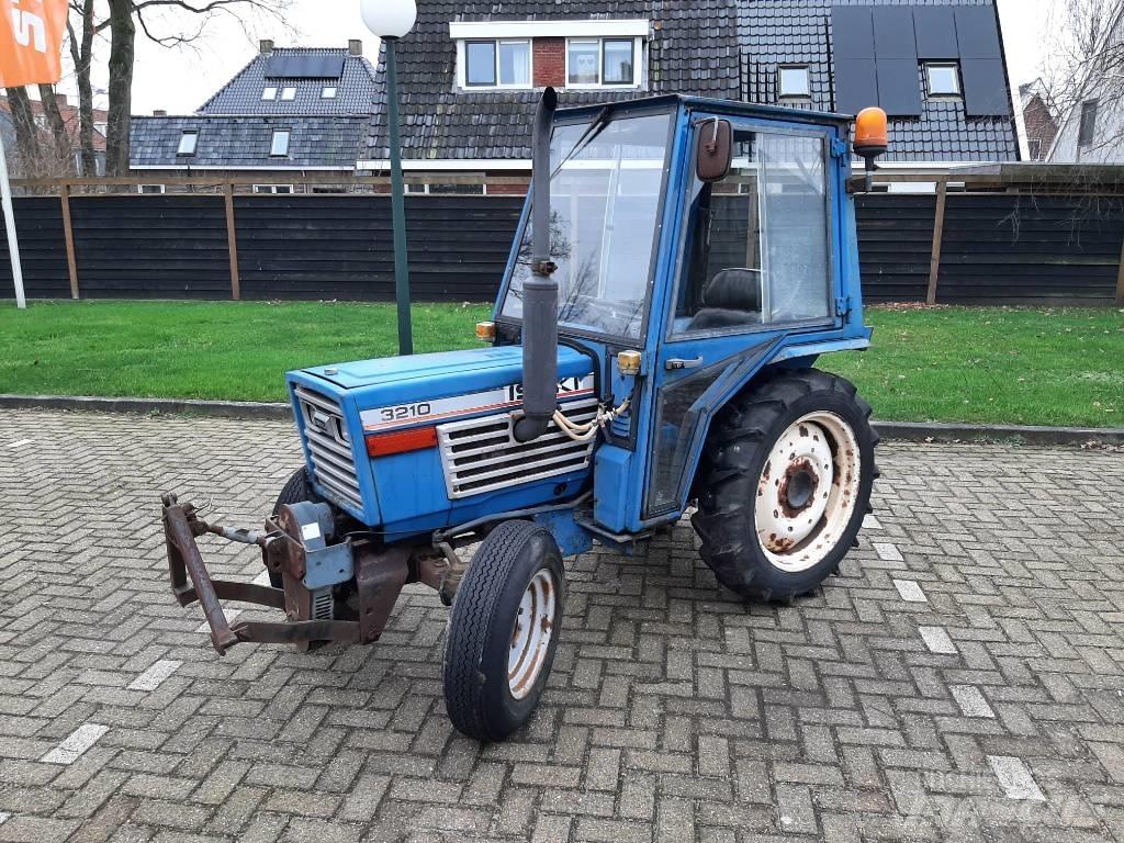 Iseki 3210 Traktorok
