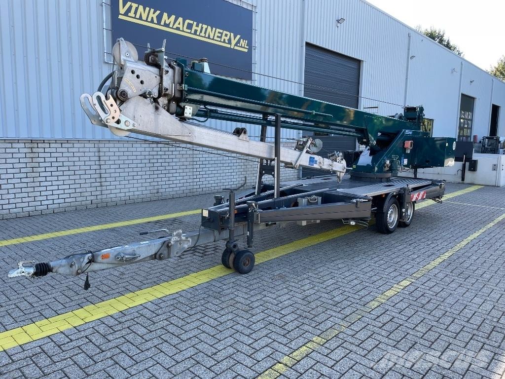 Böcker AHK 30/1400 Terepdaruk