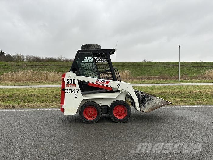 Bobcat S70 Gumikerekes homlokrakodók