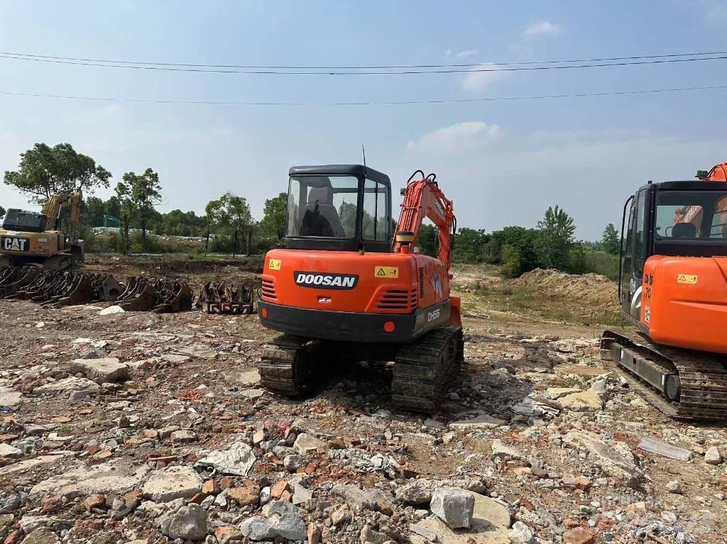 Doosan DH 55 Mini kotrók < 7t