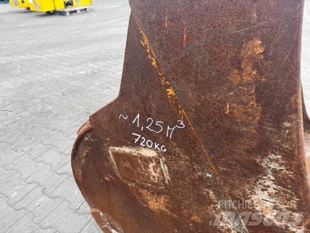 CAT M 320 BUCKET Kotrók