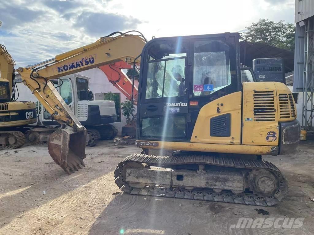 Komatsu PC 60-8 Lánctalpas kotrók
