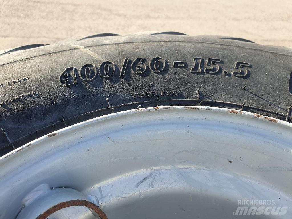 BKT 400/60-15,5 Gumiabroncsok, kerekek és felnik
