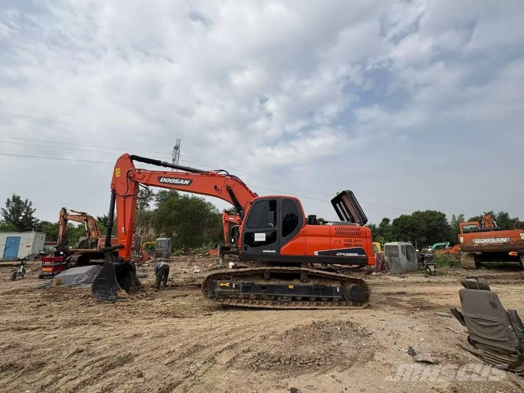 Doosan DX225LC-9C Lánctalpas kotrók