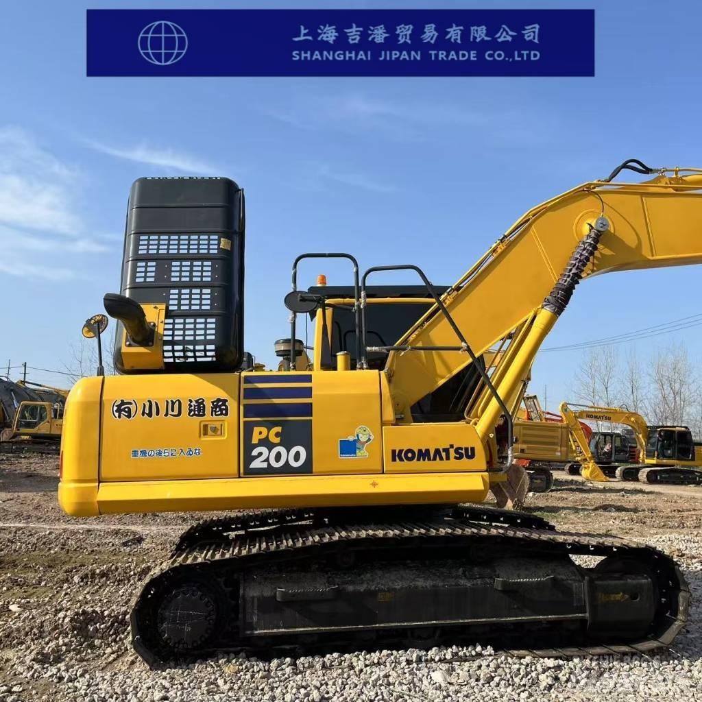 Komatsu PC 200 Lánctalpas kotrók