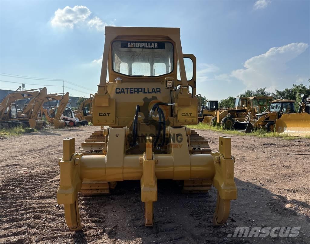 CAT D7G lánctalpas dózerek