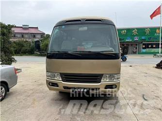 Toyota Coaster Mini buszok