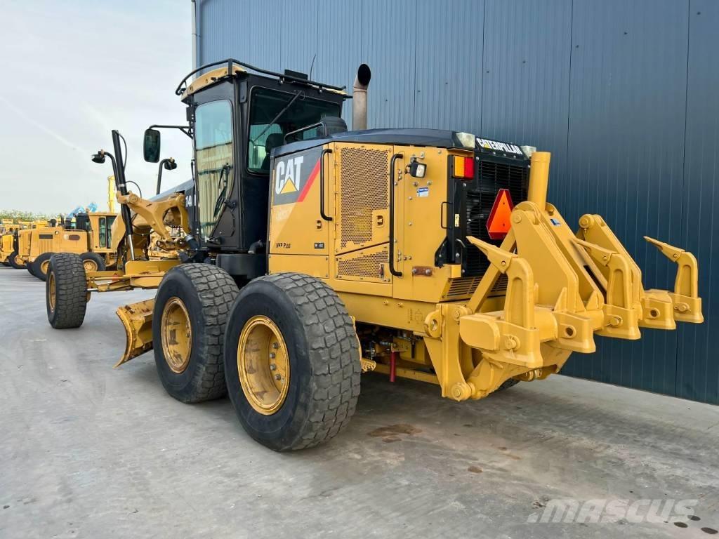 CAT 140M Gréderek