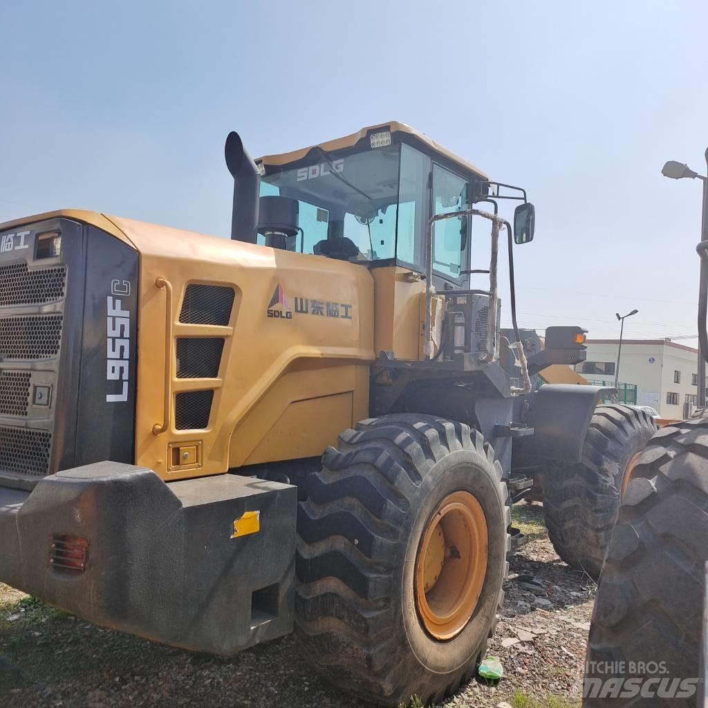 SDLG LG 955 F Gumikerekes homlokrakodók