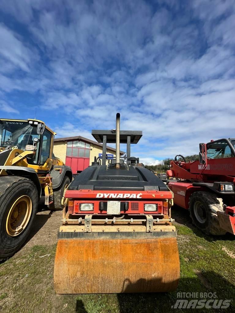 Dynapac CC 222 Ikerdobos hengerek