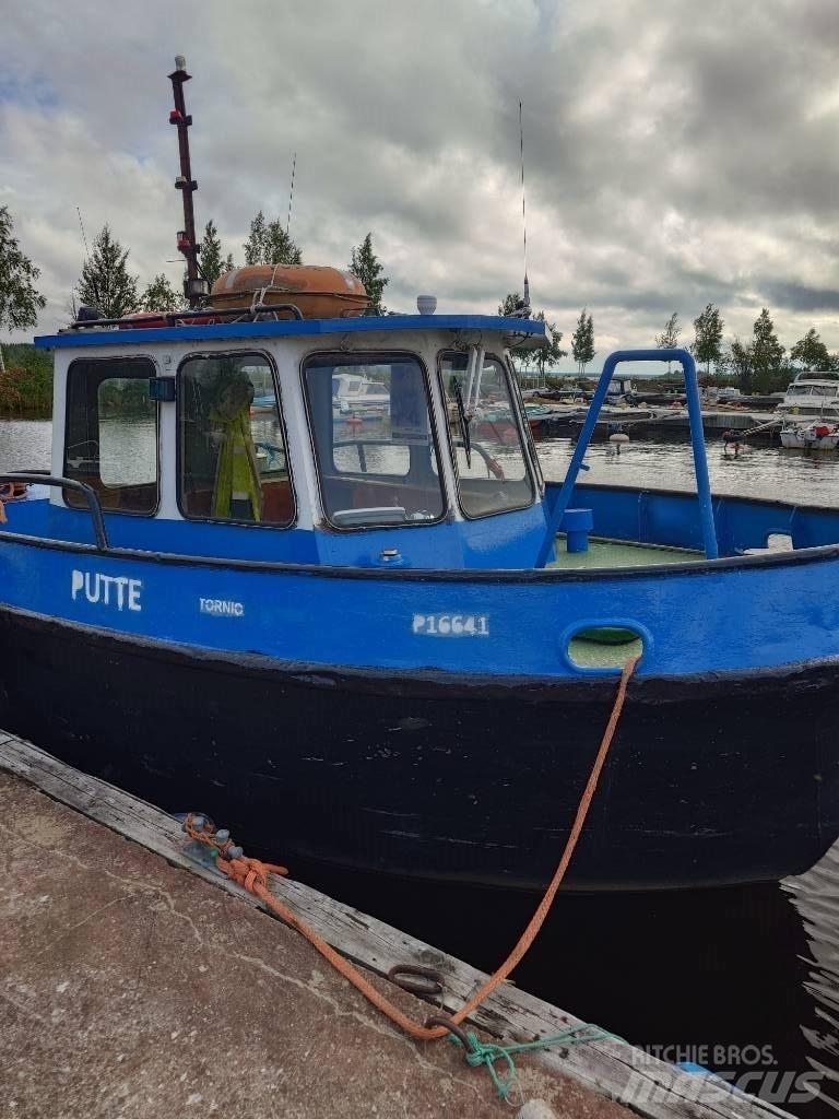  Hinaaja Putte munkacsónakok/uszályok