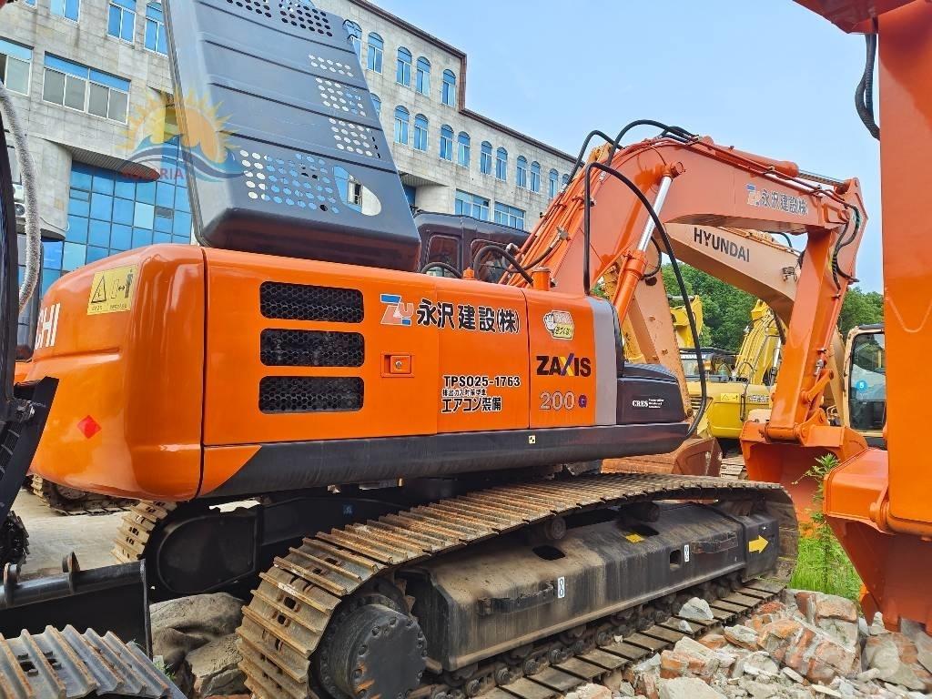 Hitachi ZX 200 Lánctalpas kotrók