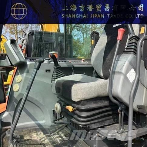 Doosan DX 60 Lánctalpas kotrók