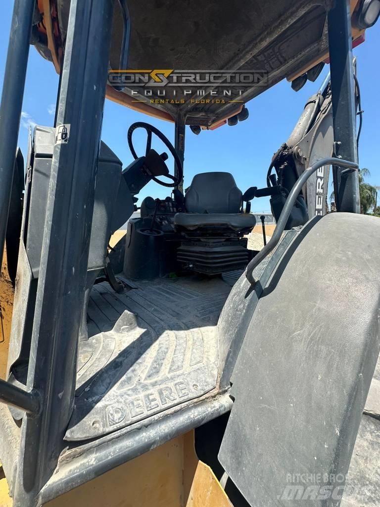 DEERE 410J Kotrórakodók