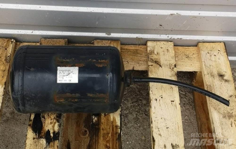 MAN TGS VZDUCHOJEM Haszonjárművek - Egyéb