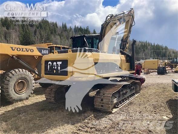 CAT 324D FM Betakarítók