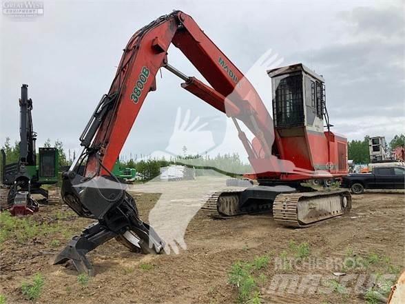 Madill 3800B Átrakógépek
