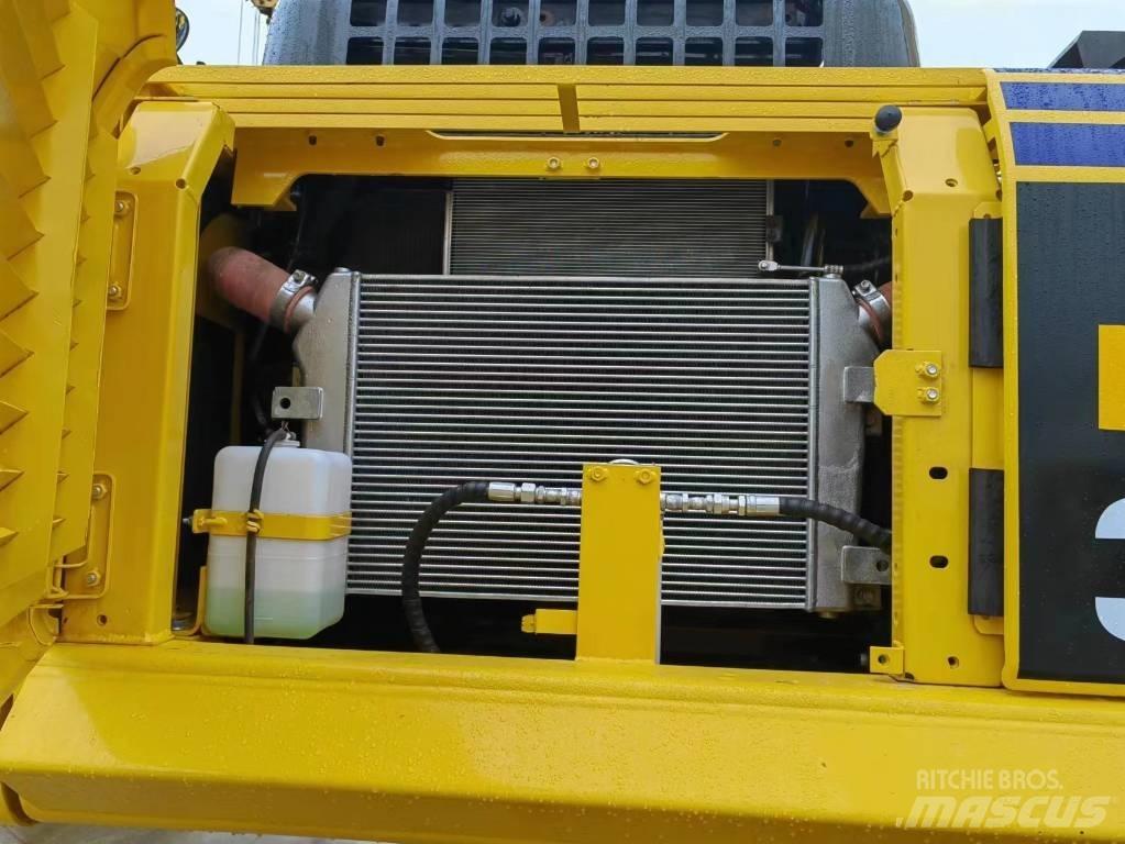 Komatsu PC 300-8 Lánctalpas kotrók