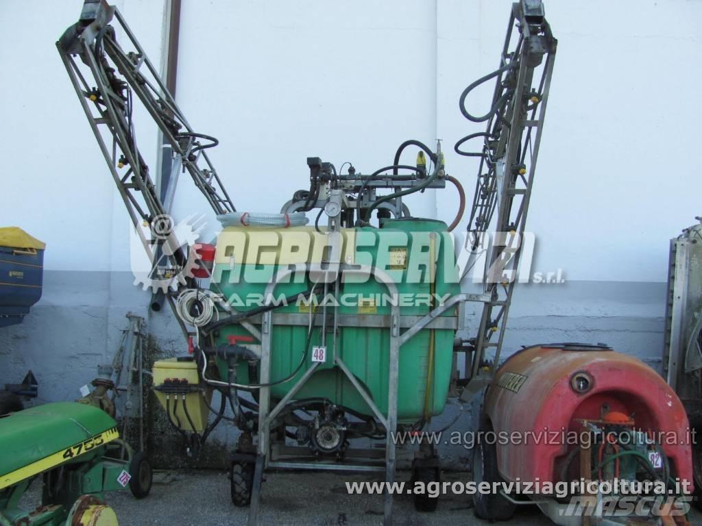  RICOSMA DPR 800 Rögzített trágyaszórók