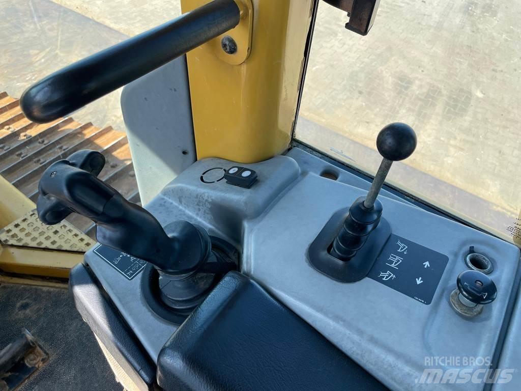 CAT D6N XL lánctalpas dózerek