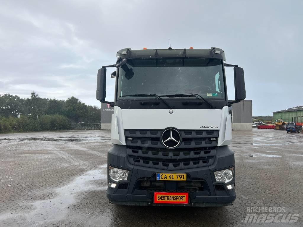 Mercedes-Benz 4153 Darus teherautók