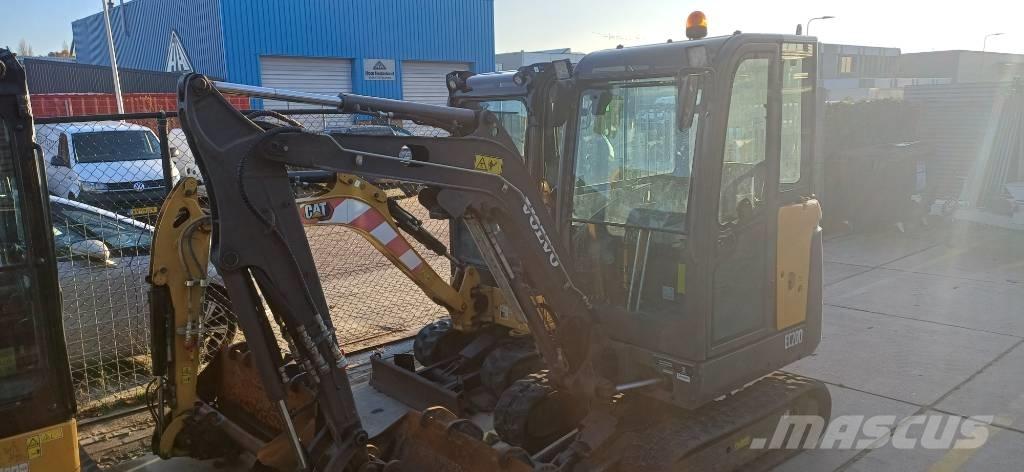 Volvo EC 20 D Mini kotrók < 7t