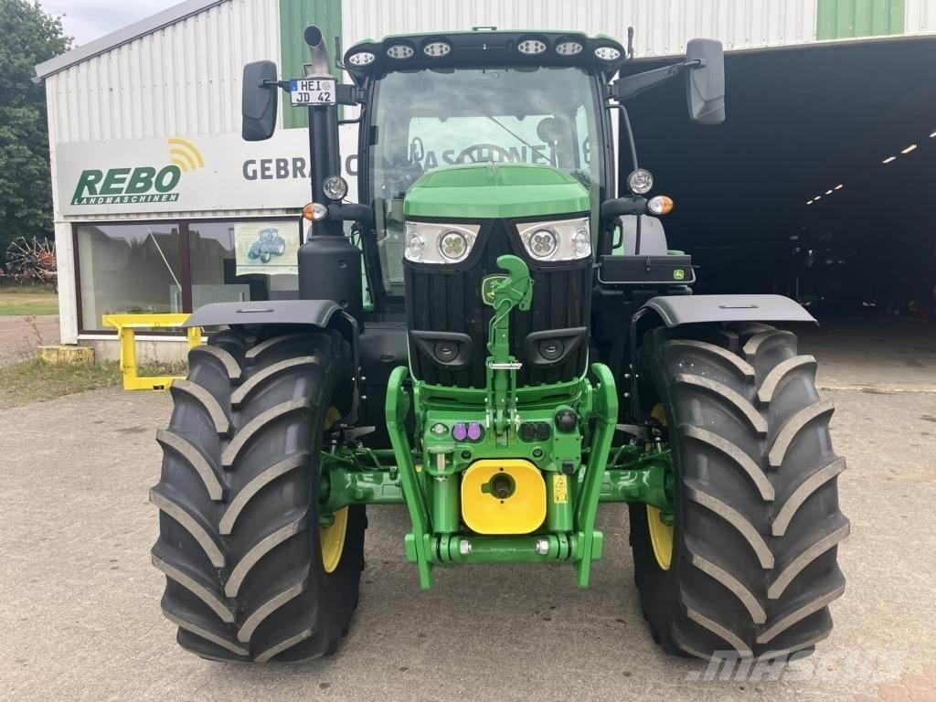 John Deere 6R215 Traktorok