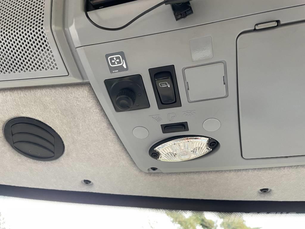 Valtra T 234 Direct Traktorok