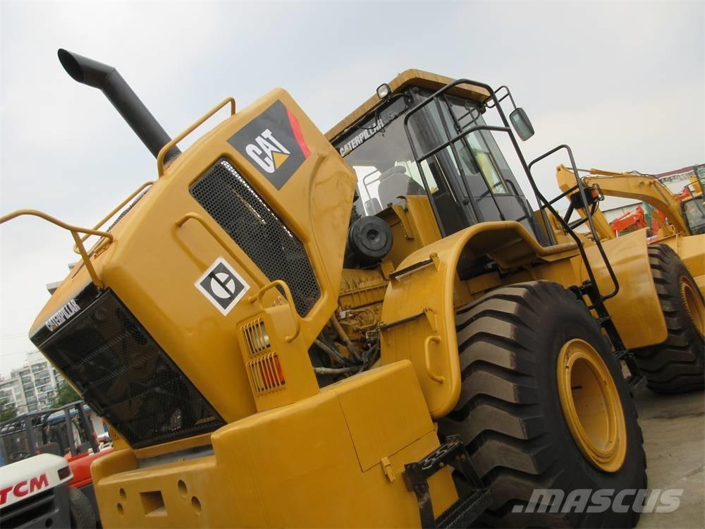 CAT 950 H Gumikerekes homlokrakodók