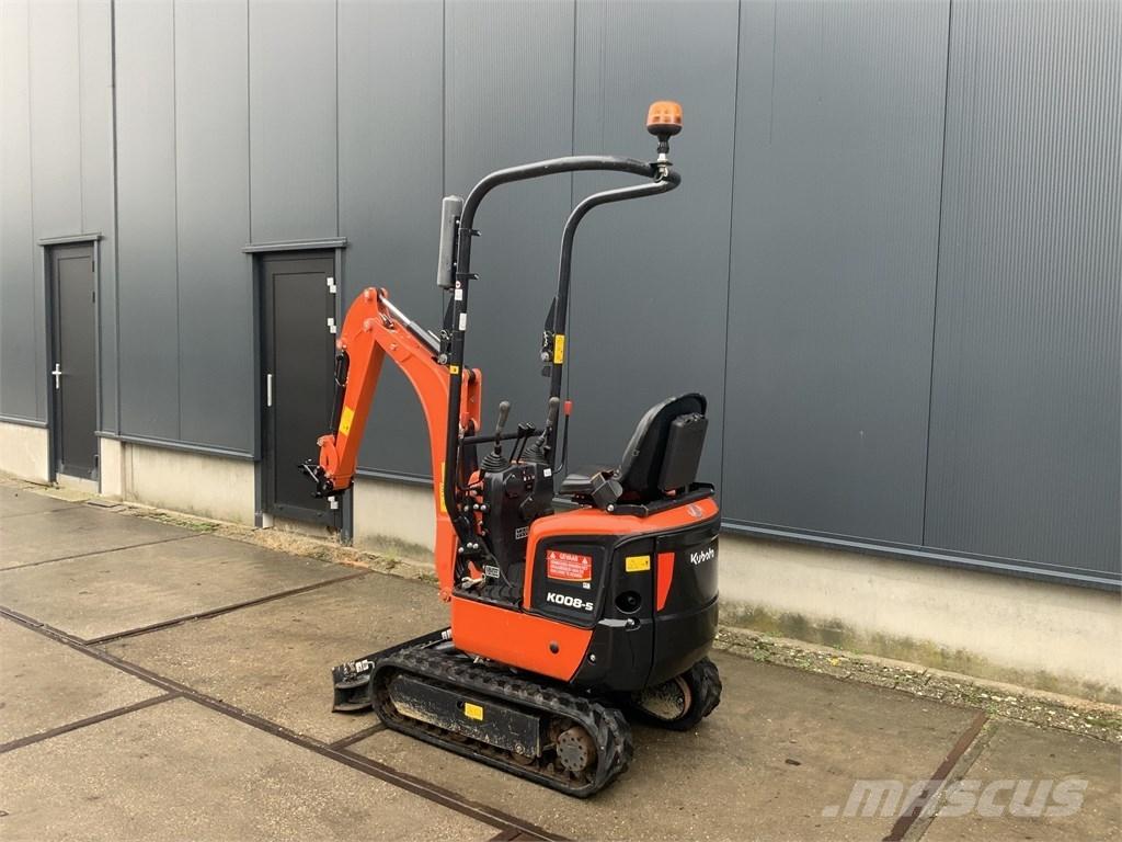 Kubota K 008-5 Mini kotrók < 7t