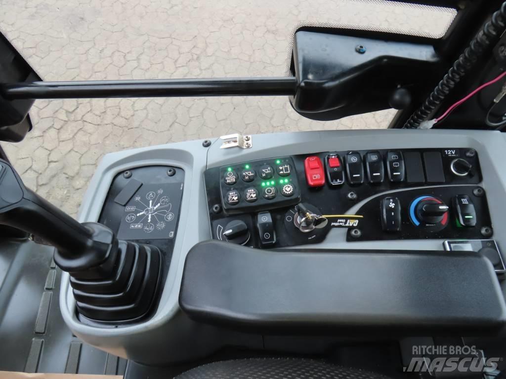 CAT 908M Gumikerekes homlokrakodók