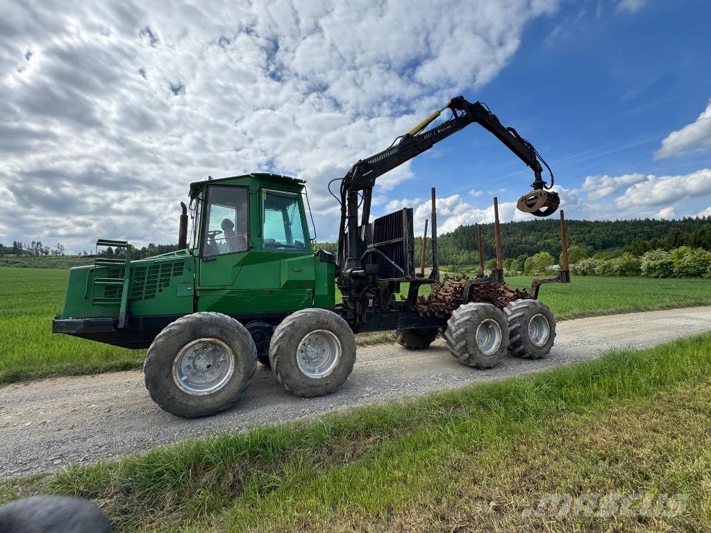 Valmet 860 Kihordók
