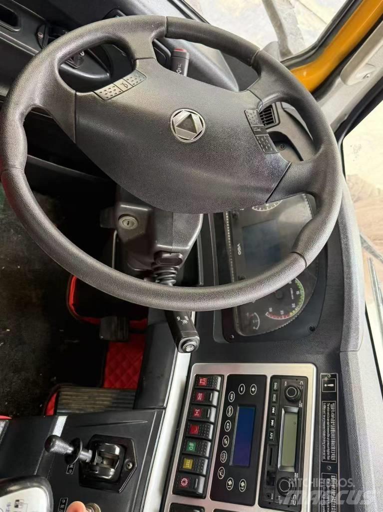 XCMG QY 50 KA Terepdaruk