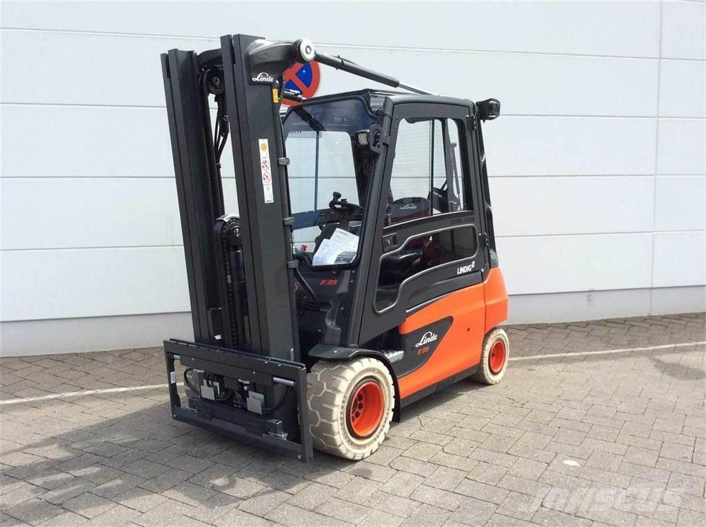 Linde E35L Elektromos targoncák